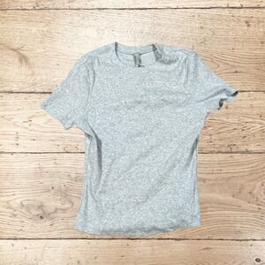NWT SKIMS Cotton Rib T-Shirt Light Heather Grey AP-TSH-0815 Womens Size Medium